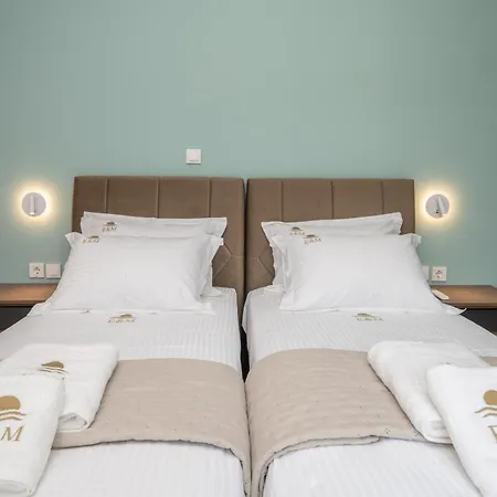 Eleni & Memas Luxury Kefalonia 사미